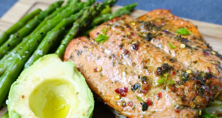 Wild Baked Salmon With Asparagus & Fennel