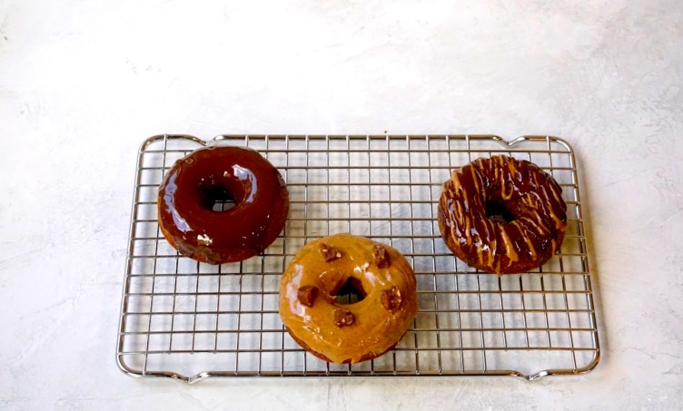 Gluten-free Pumpkin Spice Doughnuts Recipe