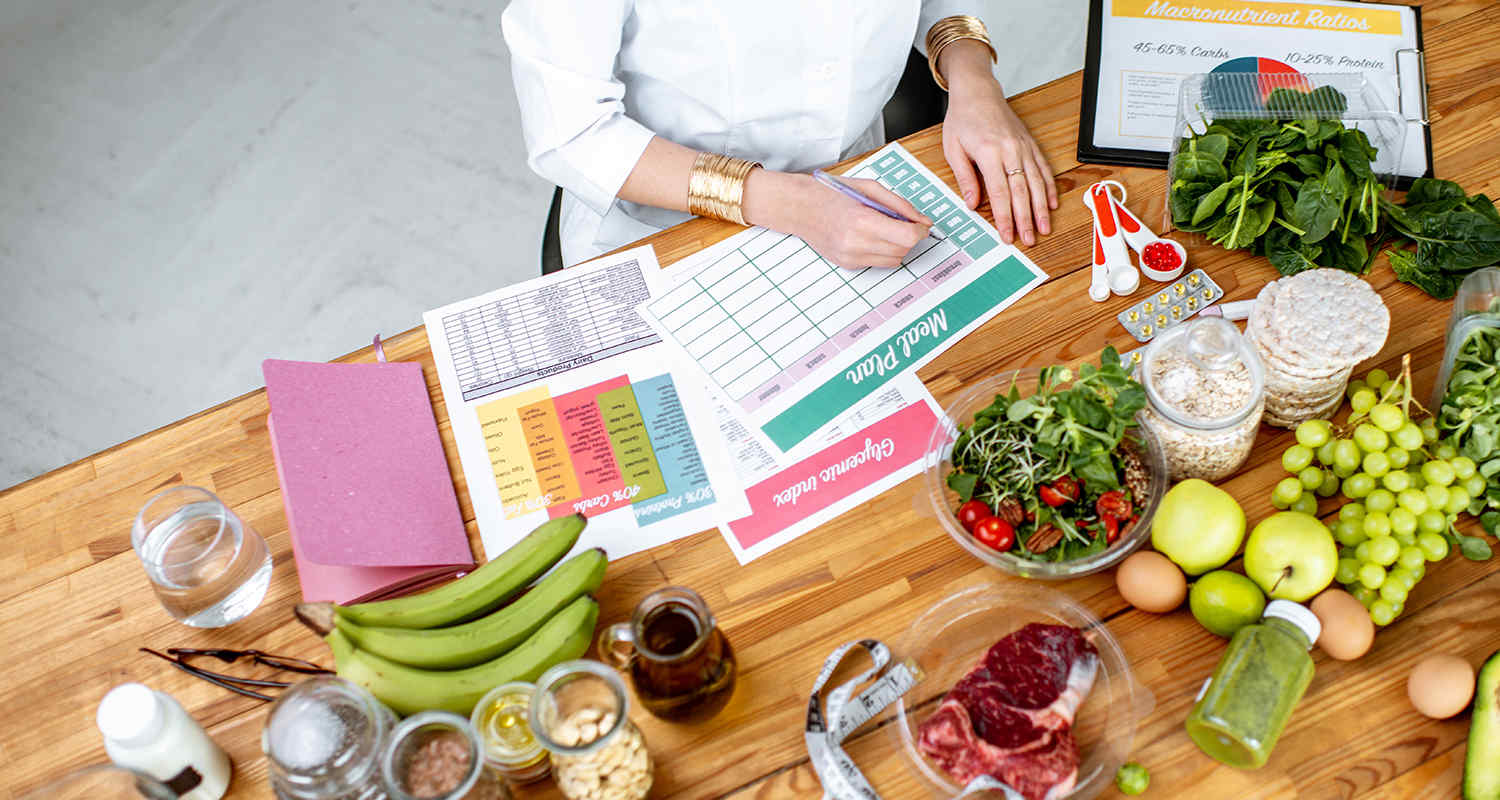 woman making a meal plan