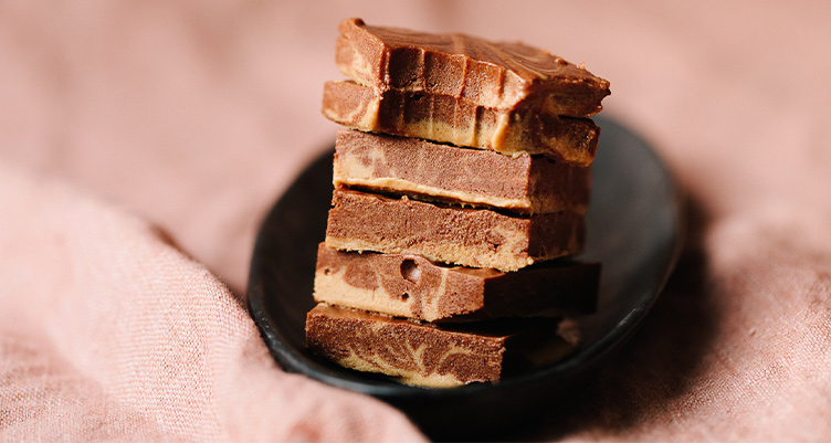 Easy Collagen Freezer Fudge