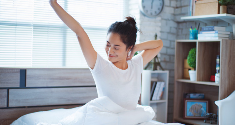 How to Sleep Better: Science-Backed Sleep Hacks to Wake Up Ready to Go